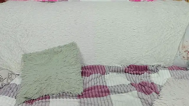 yourkriss_new1 live sex cam