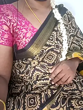 Tamil-hotwife live sex cam