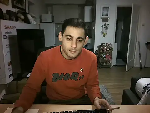 mihaimichael's cam snapshot