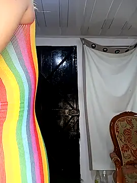 Alis_1327 live sex cam