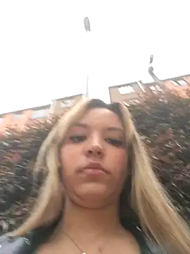 celeste_83 live sex cam