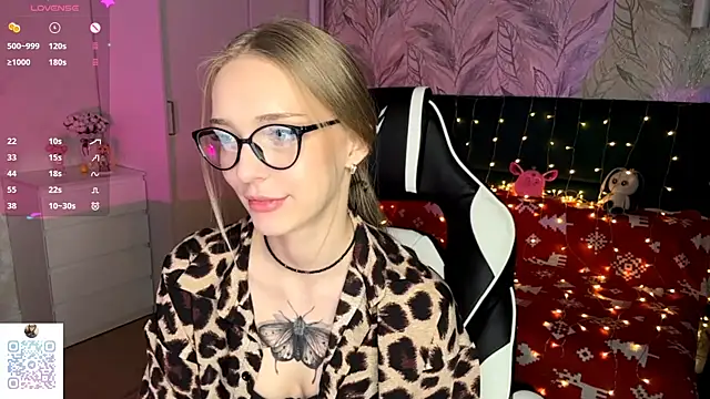 EvaPeace's cam snapshot