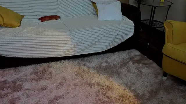 RozanneJordan's cam snapshot