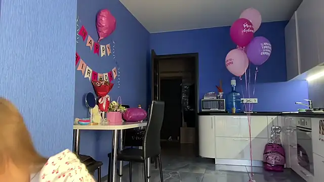 Jolienne's cam snapshot