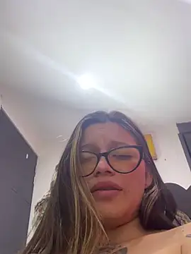 KoraSweett's cam snapshot