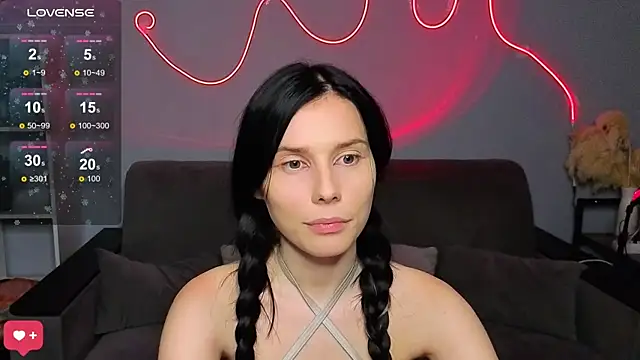 Mell_Hyees's cam snapshot