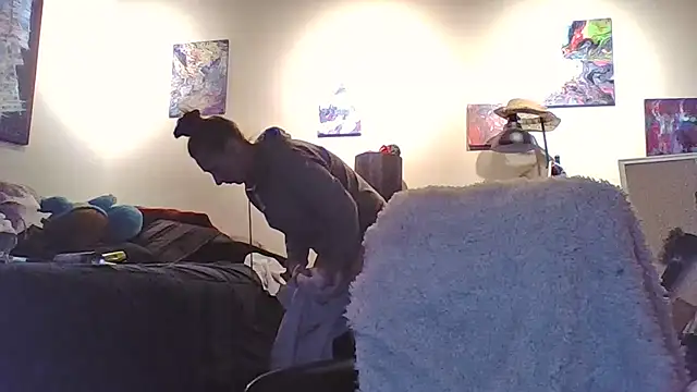 eatmeplease44's cam snapshot