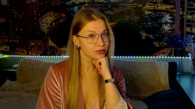 pusyavykusya's cam snapshot