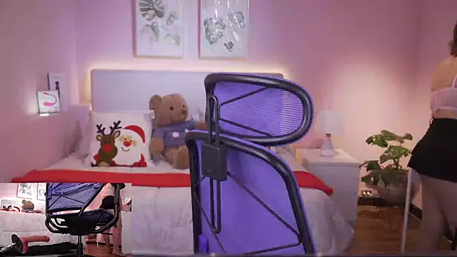 _KimberlyClars_'s cam snapshot