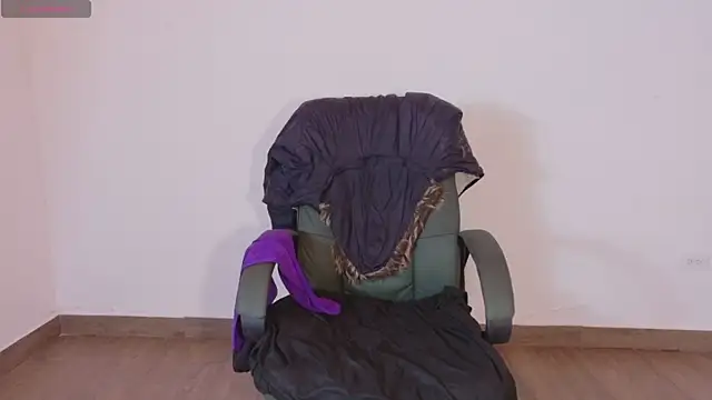 Vanessa_7_'s cam snapshot