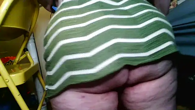 GraceHenderson live sex cam