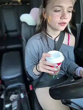 Cutiepiespanks live sex cam