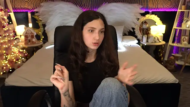 BabyFlowerr's cam snapshot