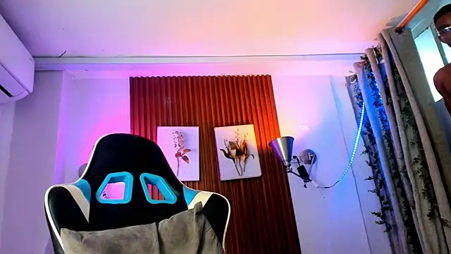 Darwin_mayo live sex cam