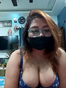 Cute-mona live sex cam