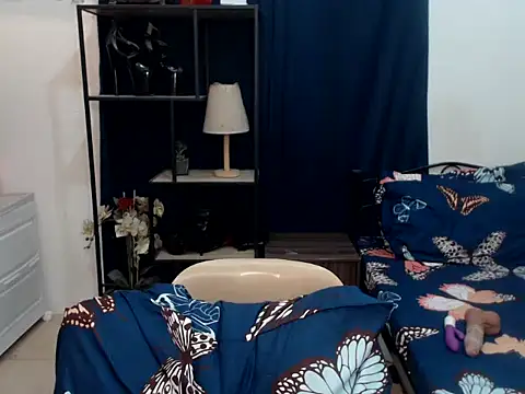 RositaUshvada live sex cam