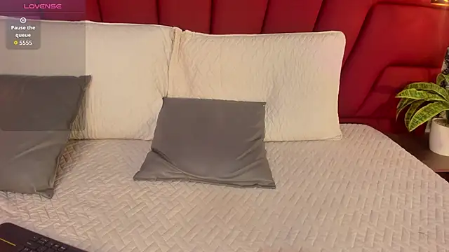 LadyLuminary live sex cam