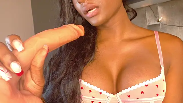 nahomi_campbell live sex cam