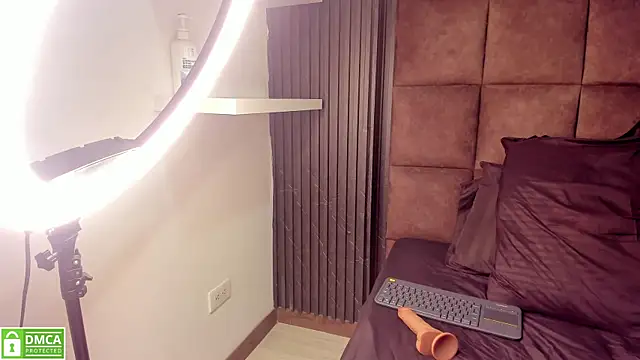 Ava_Bonny's cam snapshot