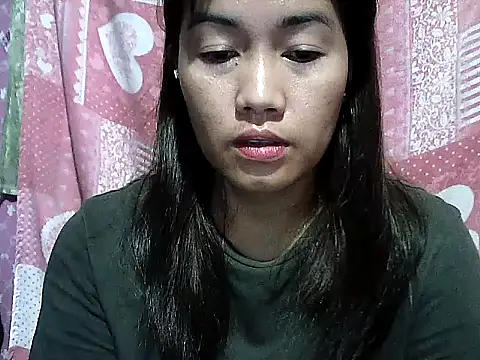 CreamyPussy30's cam snapshot