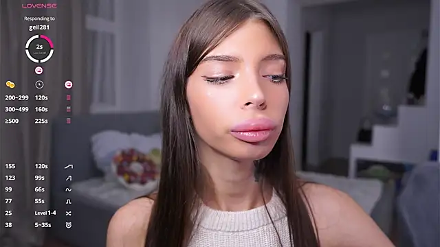 LoisKeedah live sex cam