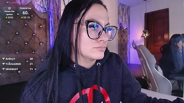 Zami_Escobar_of's cam snapshot