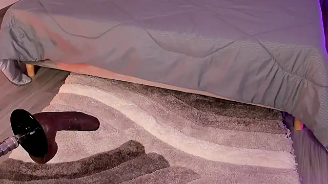 Lillyortiz's cam snapshot