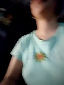 Lily-o's cam snapshot