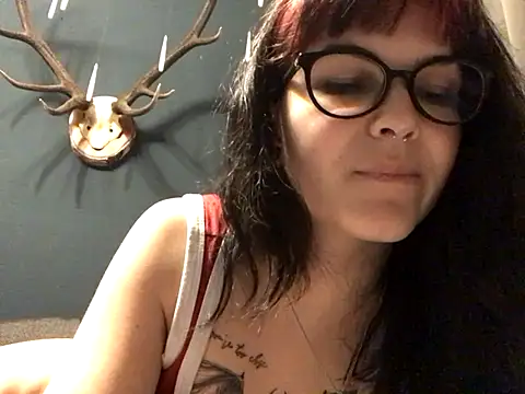 alinavampira_'s cam snapshot