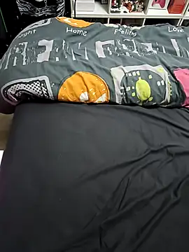 JulietteMaitresse live sex cam