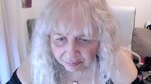 SusiLifeXXX's cam snapshot