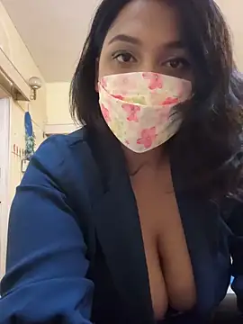 Devils_room7's cam snapshot