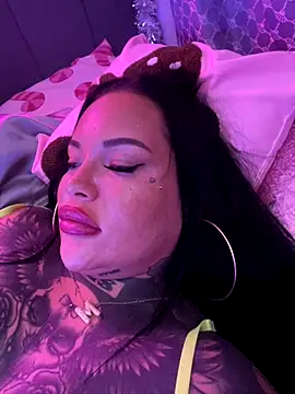 _MelinaCurves_'s cam snapshot