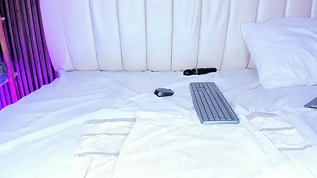 SandraMilerr's cam snapshot