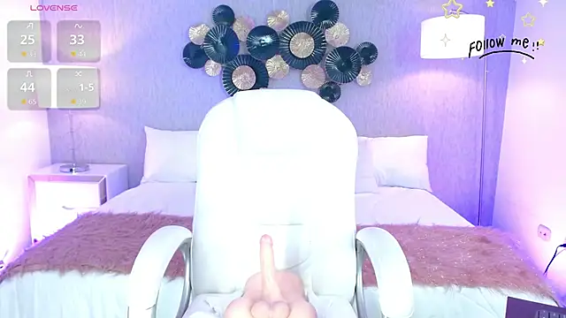 laraa_jeean's cam snapshot