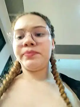 SirenRouge_69's cam snapshot