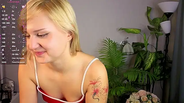 LeslieeWalker's cam snapshot