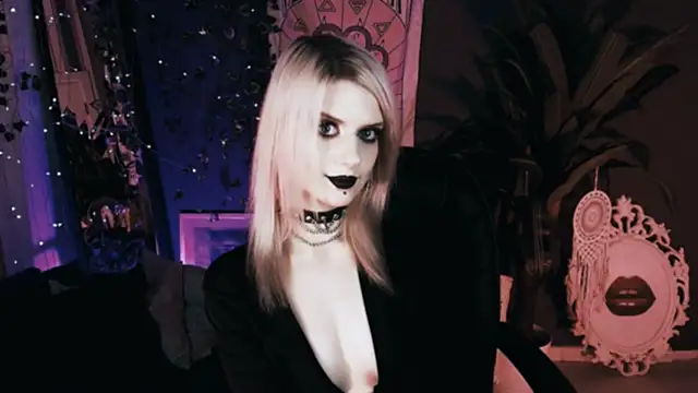 Noah_ElmerX's cam snapshot