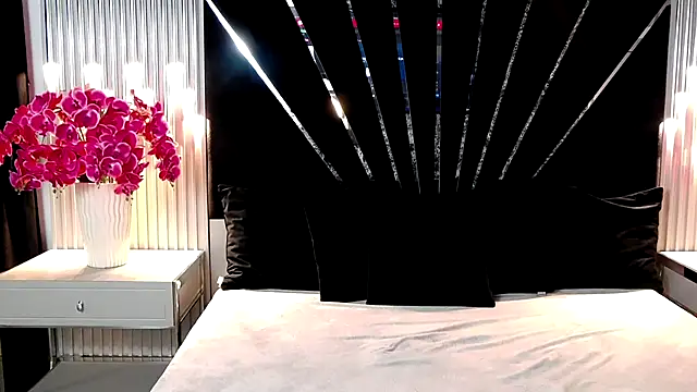 KenyaCruz's cam snapshot