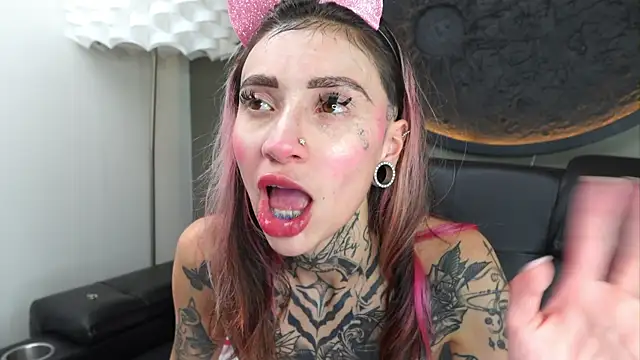 miss___angel's cam snapshot