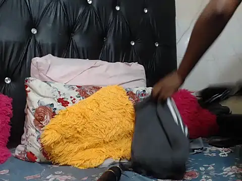 KAIDAROSE's cam snapshot