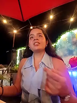 Julieth_hot-69's cam snapshot