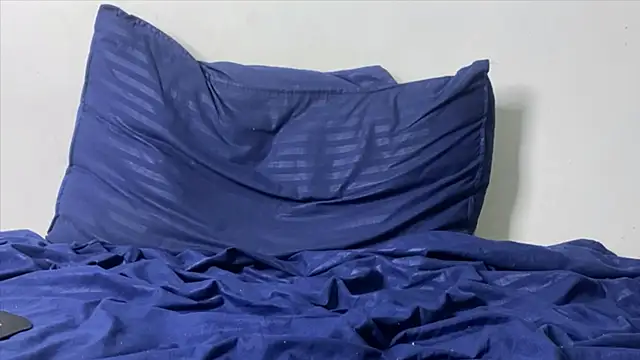 Aarushx's cam snapshot