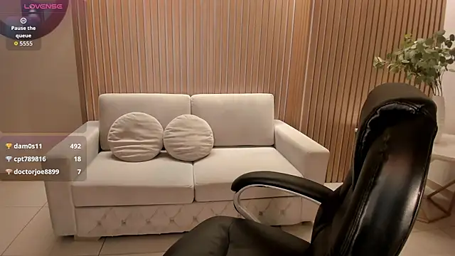 NovaSpencer's cam snapshot