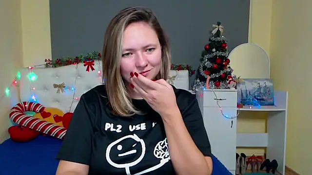 SallyVerda's cam snapshot