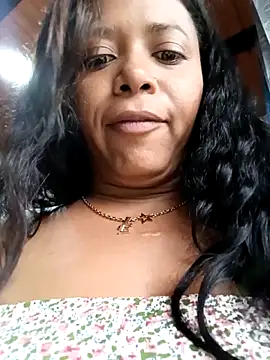 cindy_damm's cam snapshot