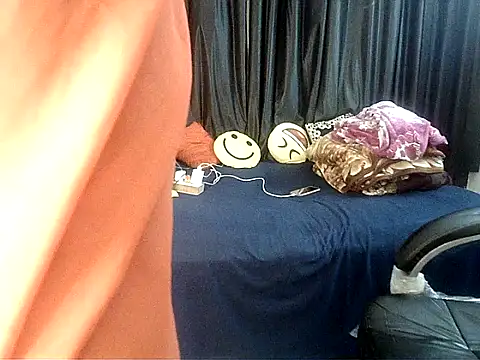 Anaconda-Mall's cam snapshot