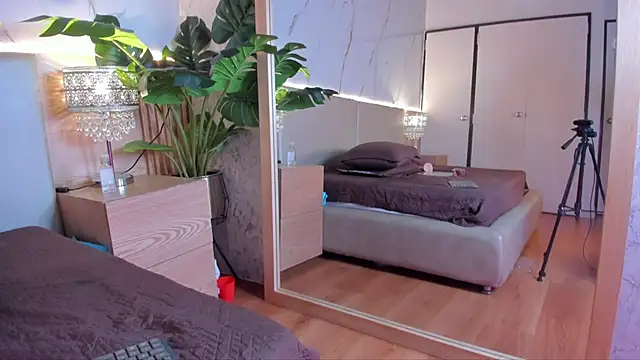 april_grey11's cam snapshot