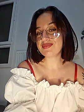 Lindsay_00off's cam snapshot