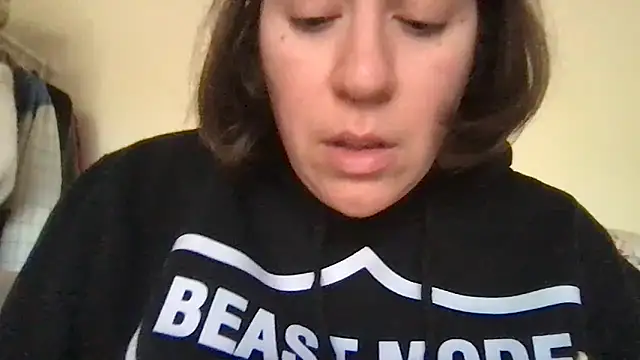 HYPHYtype's cam snapshot